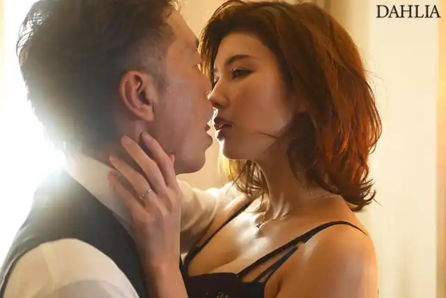 Cho sếp đụ khi phát hiện chồng sắp cưới có bồ